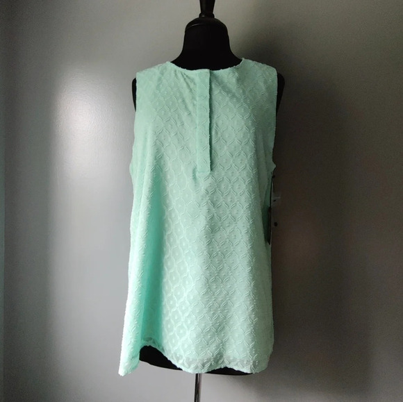 *NWT* Vince Camuto Mosaic Seas Tank - Picture 1 of 4